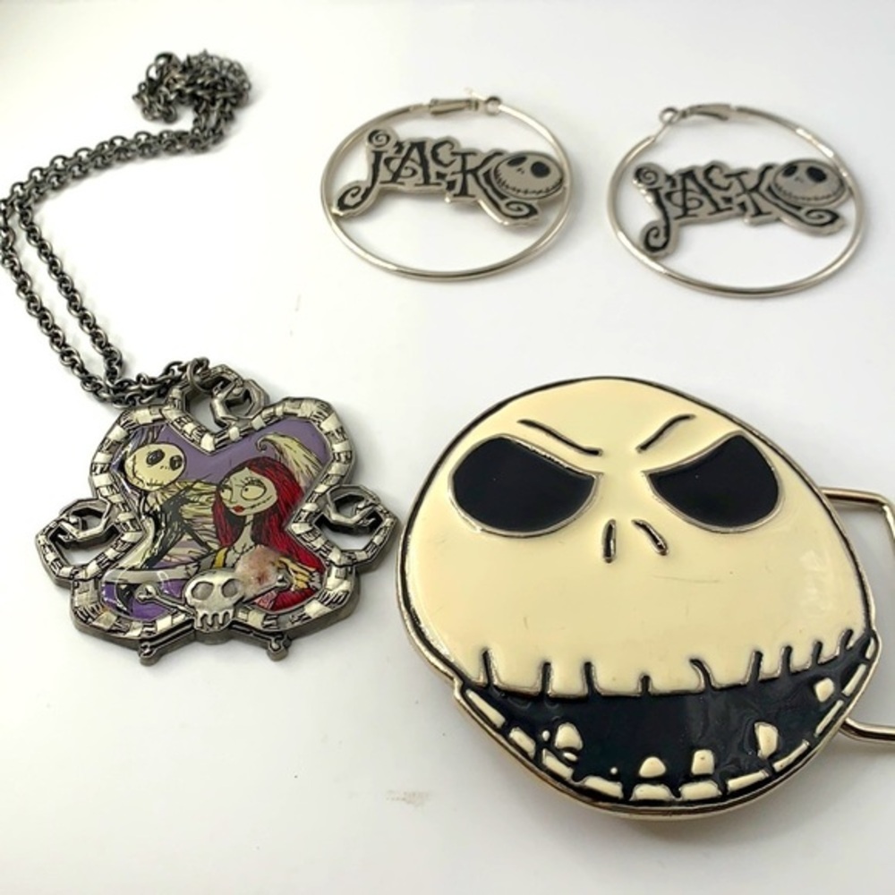 3/$30. Nightmare before Christmas jewelry lot